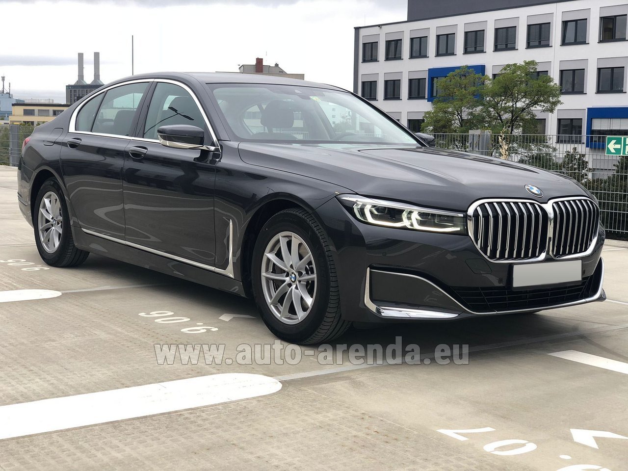 Аренда автомобиля БМВ 730d xDrive в Германии