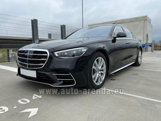 Rental Mercedes-Benz S 450 Long 4Matic AMG equipment in Italy