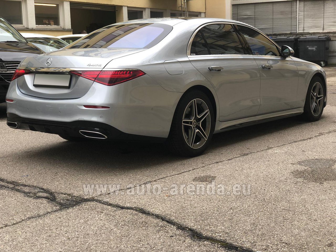 Аренда автомобиля Мерседес-Бенц S-Class S 400 Long 4Matic Diesel  комплектация AMG в Германии