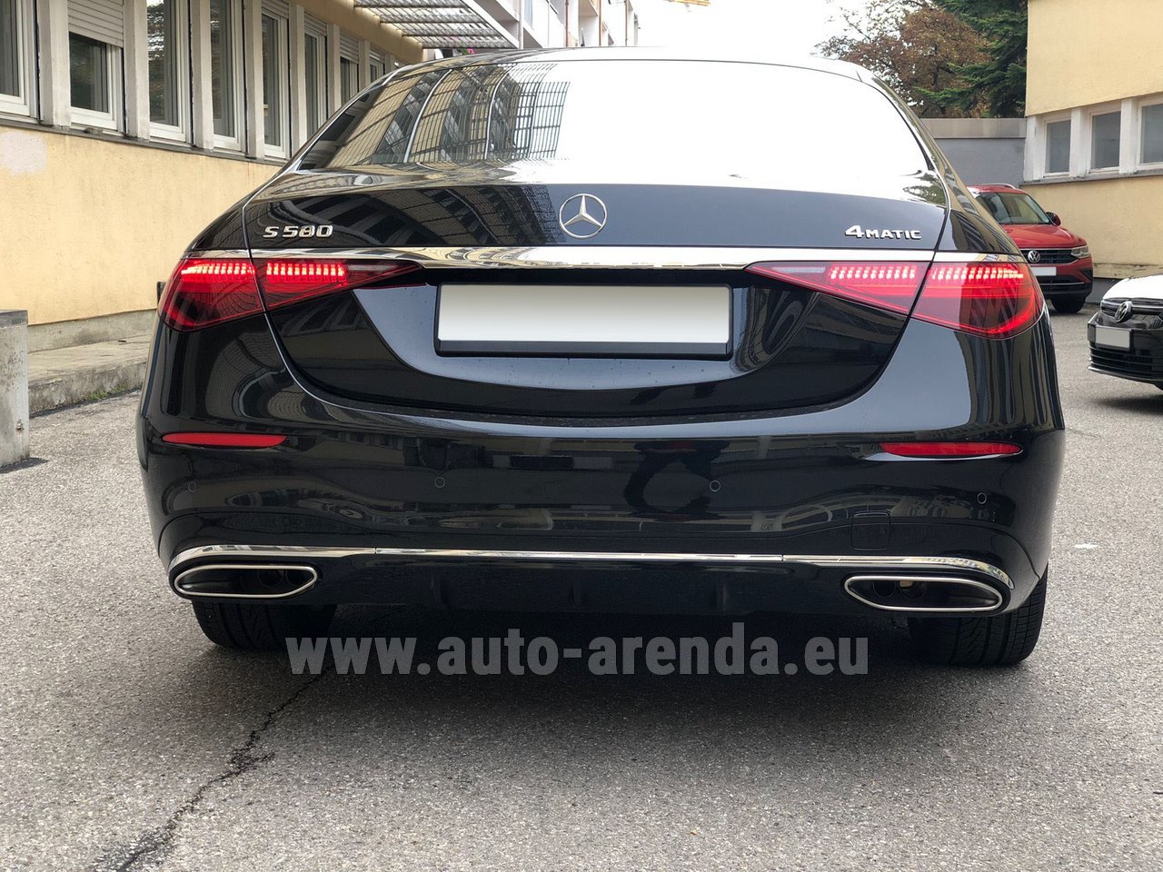 Аренда автомобиля Мерседес-Бенц S-Class S580 Long 4MATIC AMG комплектация  W223 во Французской Ривьере на Лазурном берегу